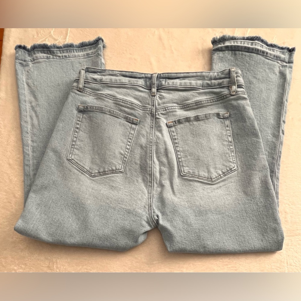 LOFT Light Blue The Kick Crop Denim Jeans, Size 30/10 - Picture 3 of 12